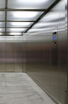 Товаро-пътнически болнични асансьори