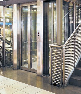 Aвтоматична врата за асансьор серия VVVF модел 2 панелна  стъклена с централно отваряне